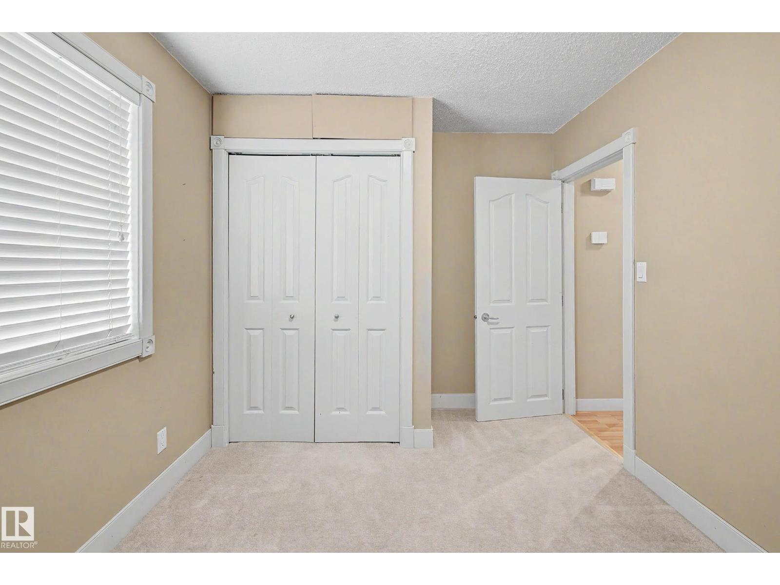 9402 153 ST NW NW - 32