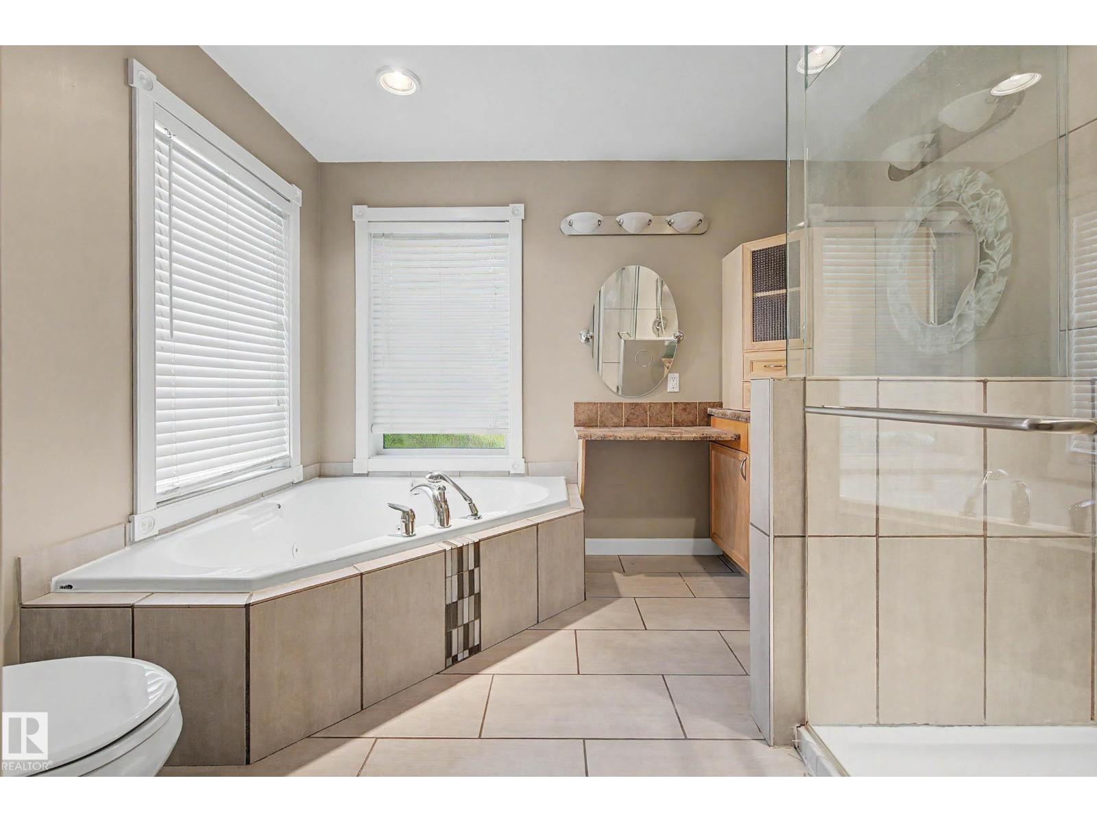 9402 153 ST NW NW - 27