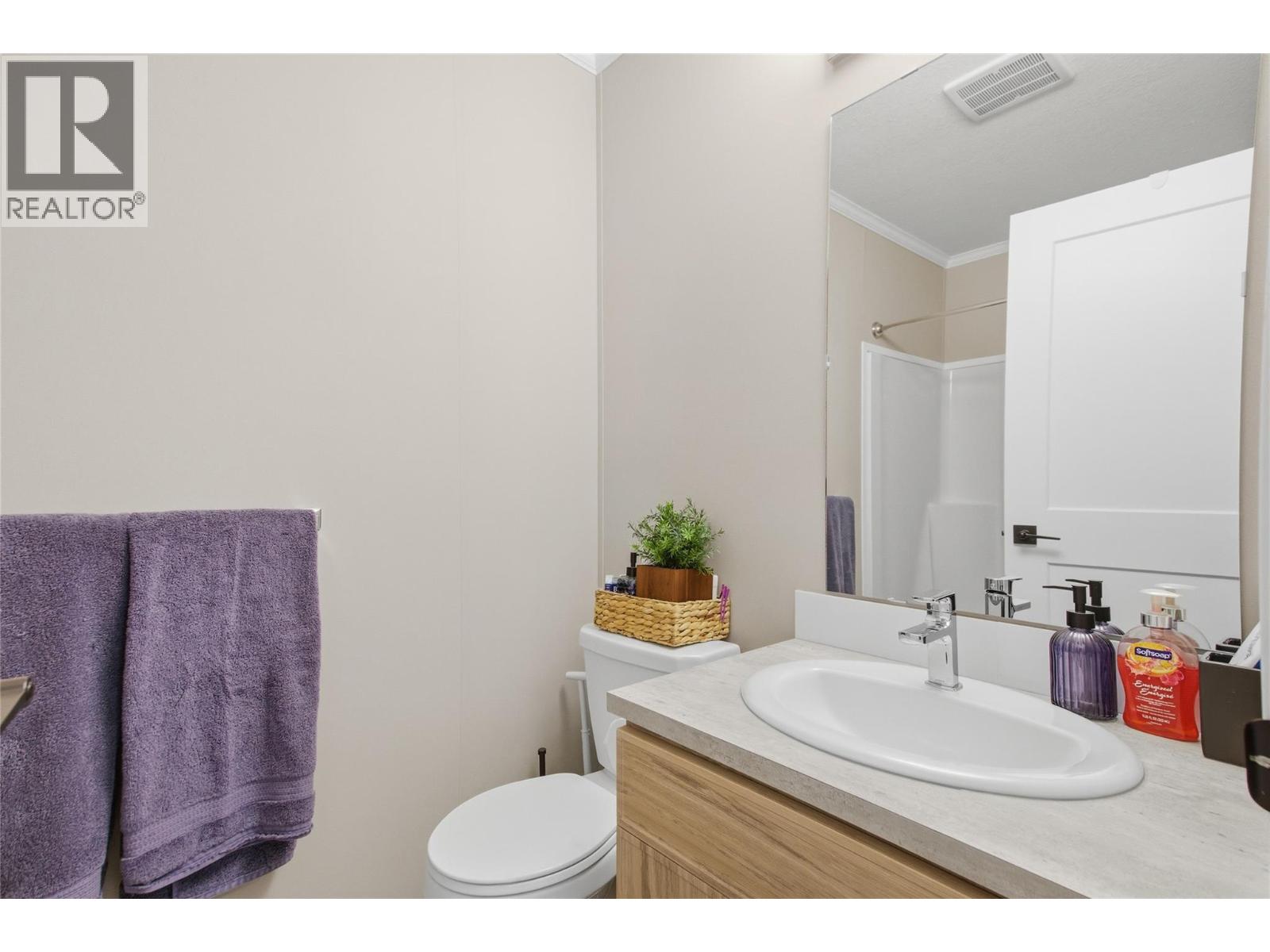 #50 771 Athabasca Street E - 23