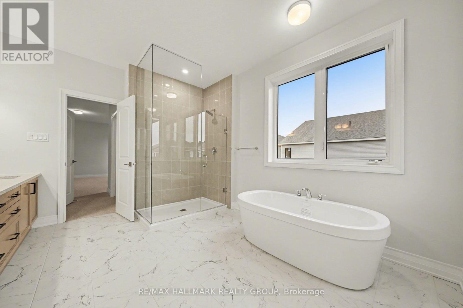 122 VIBURNUM TERRACE, Ottawa. Luxury613. By Peter Sagos - Image 14