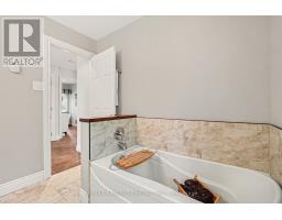 Laundry room - 1091 Carson Trail Road, North Frontenac, ON K0H2R0 Photo 15