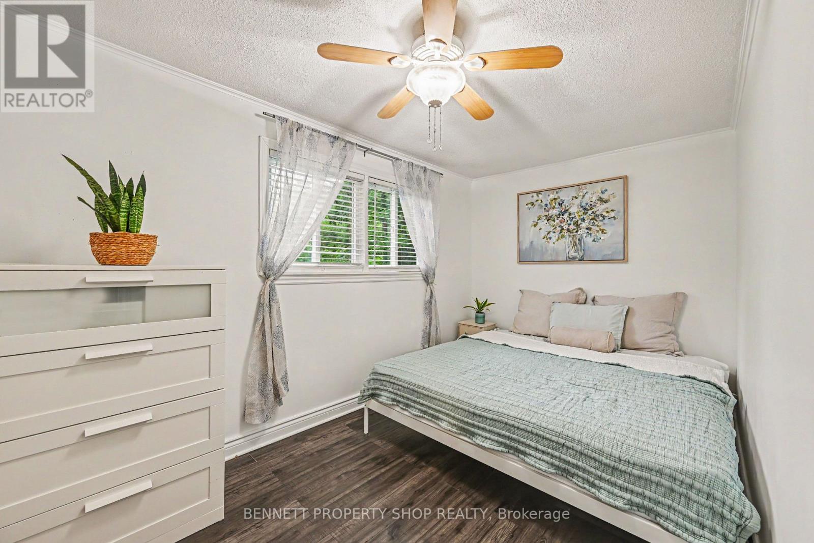 102 MOORHEAD DRIVE - 11