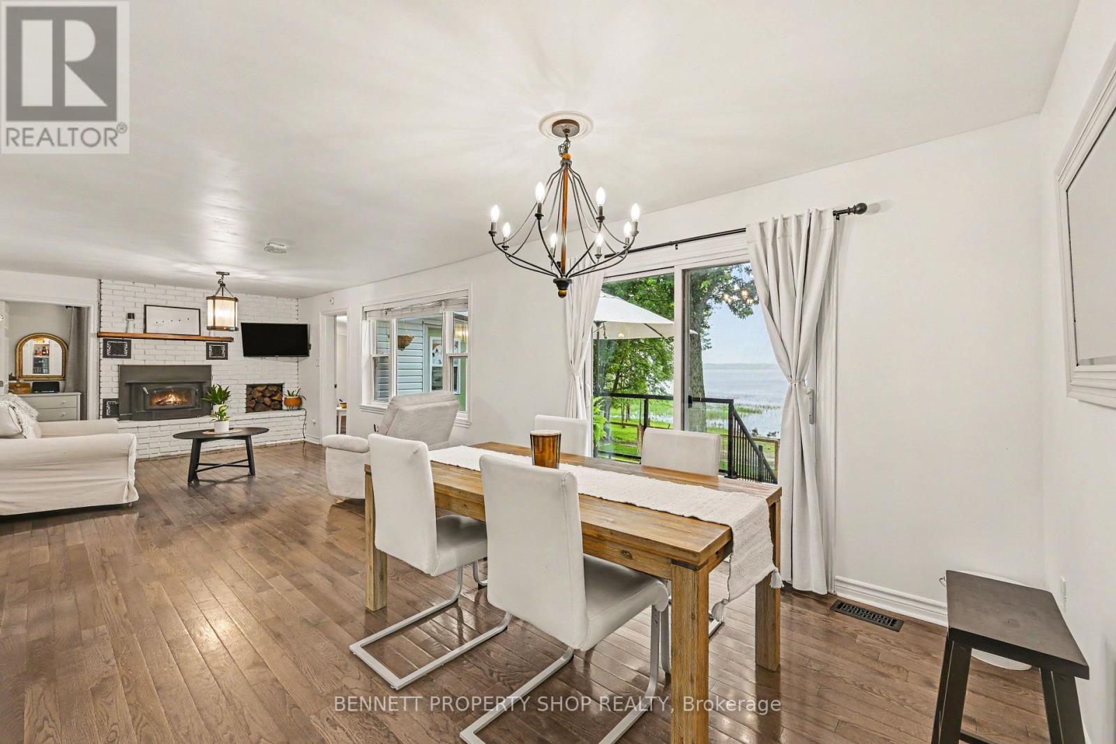102 MOORHEAD DRIVE - 5