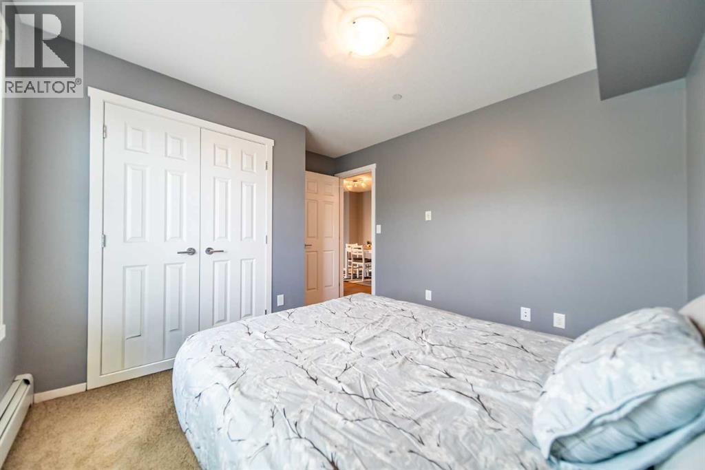 #4318 99 Copperstone Park SE - 18