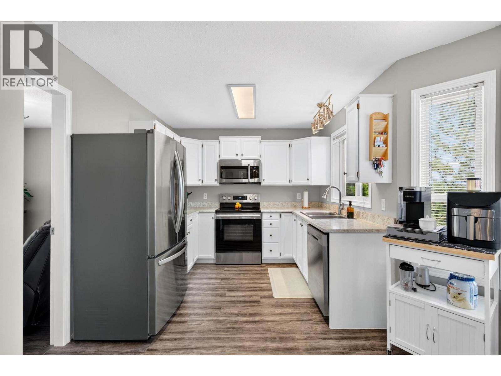  2491 Alexandria Way, West Kelowna