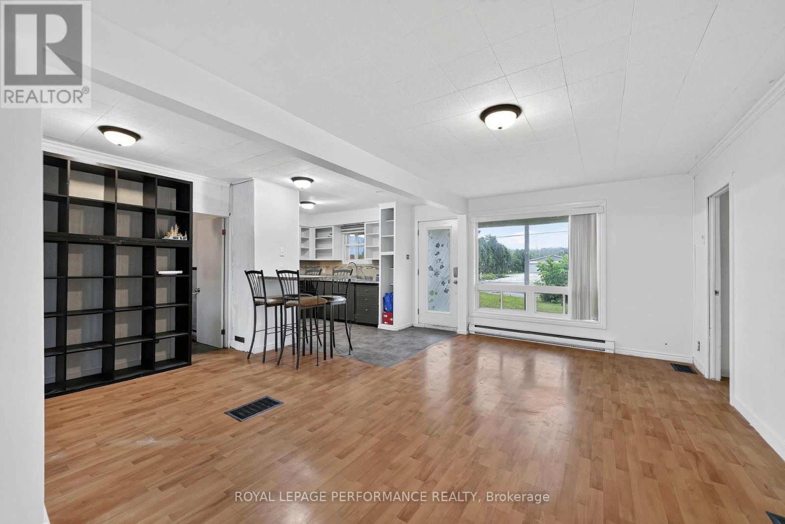 6223 164TH AVENUE - 16