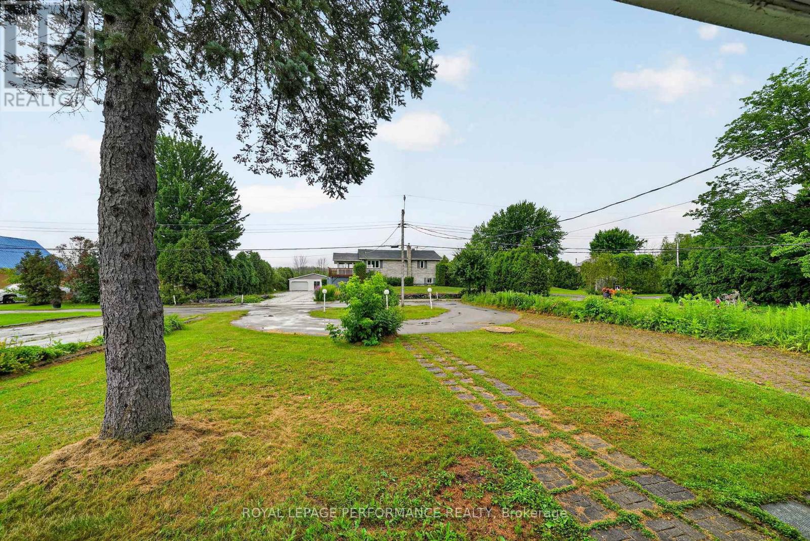 6223 164TH AVENUE - 29