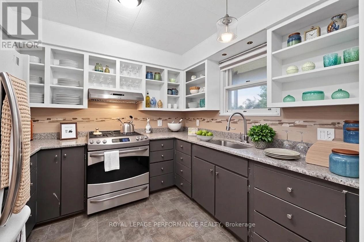 6223 164TH AVENUE - 6