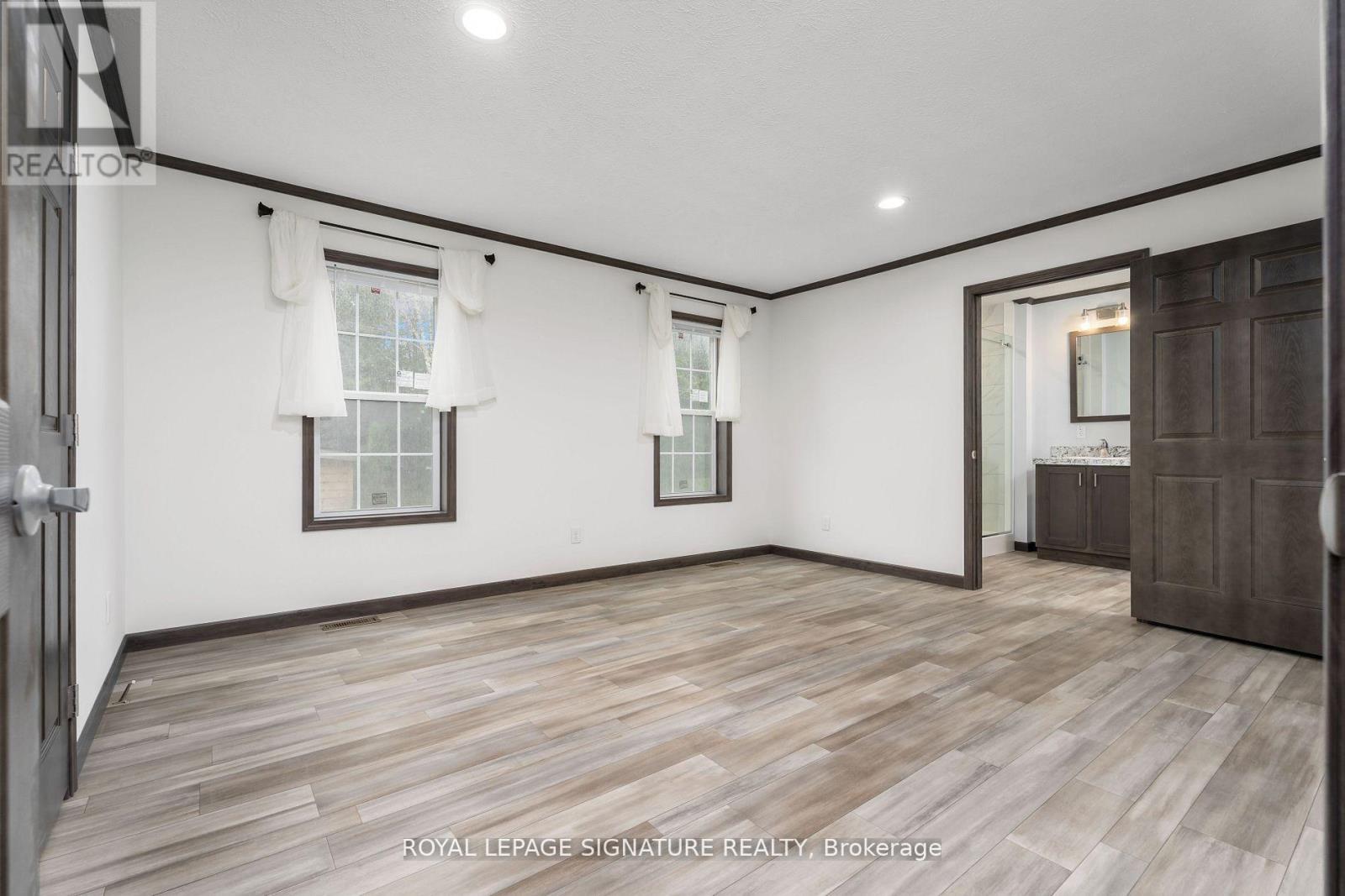 12 BRIARWOOD PLACE - 19