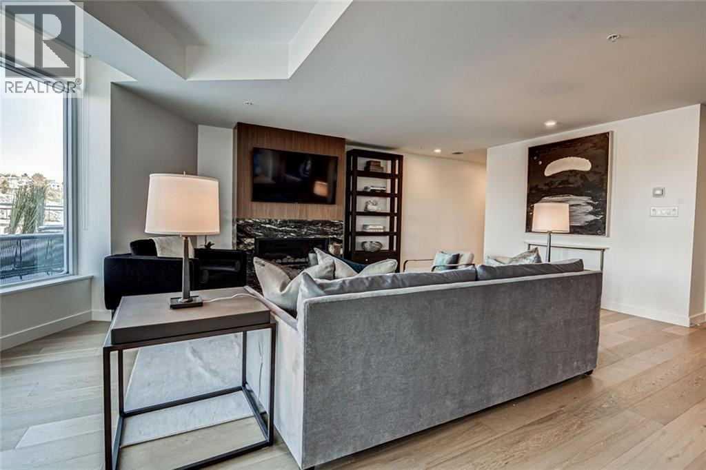 #501 128 Waterfront Court SW - 16