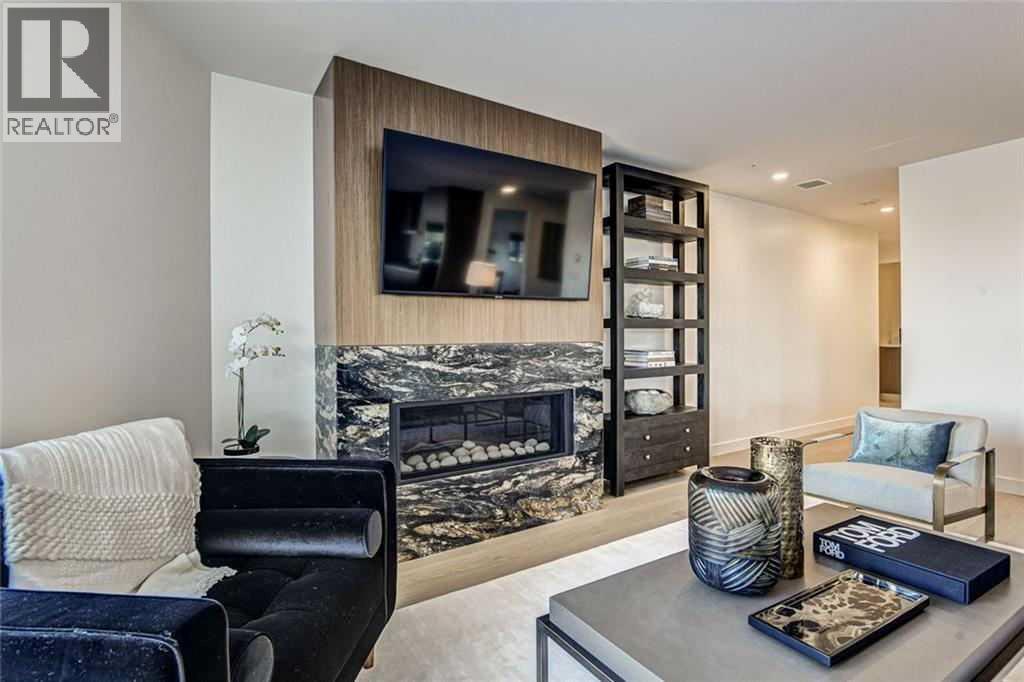 #501 128 Waterfront Court SW - 18