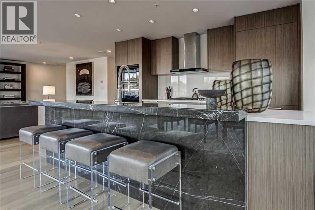 #501 128 Waterfront Court SW - 3