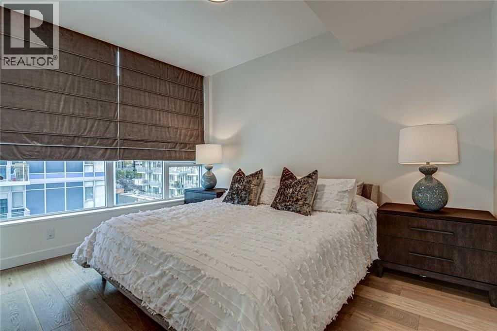 #501 128 Waterfront Court SW - 30