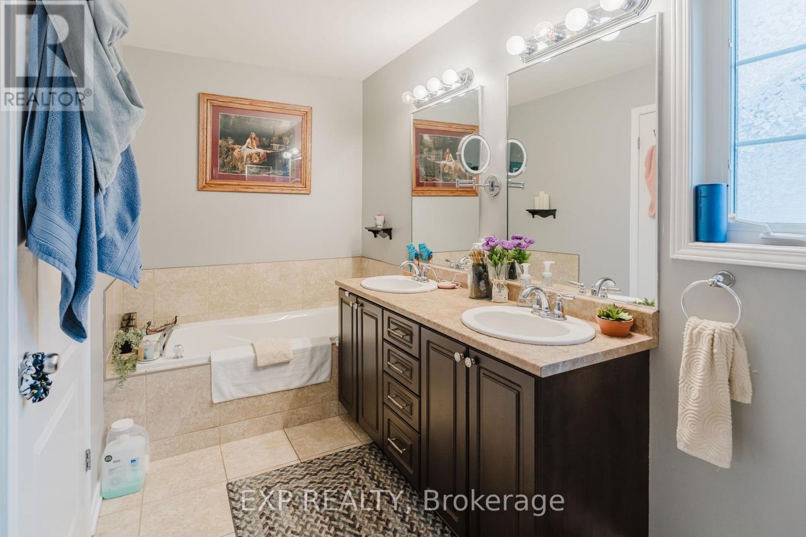 939 PAYER STREET - 23