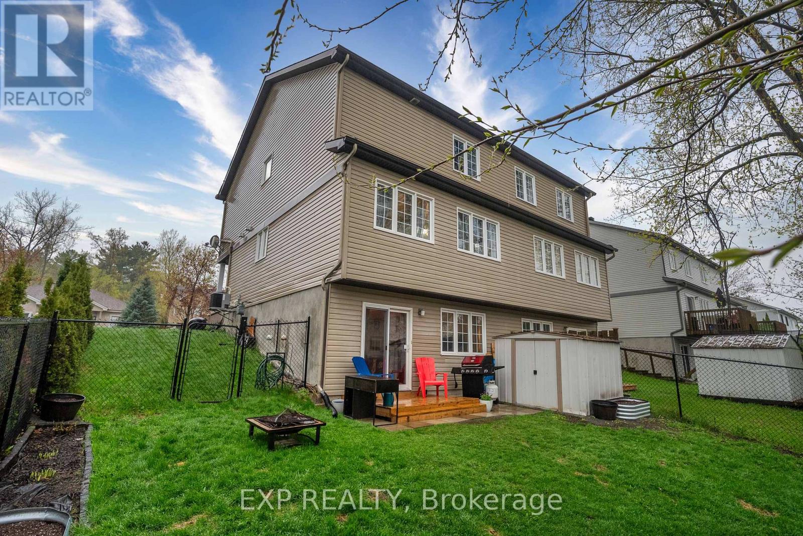 939 PAYER STREET - 42