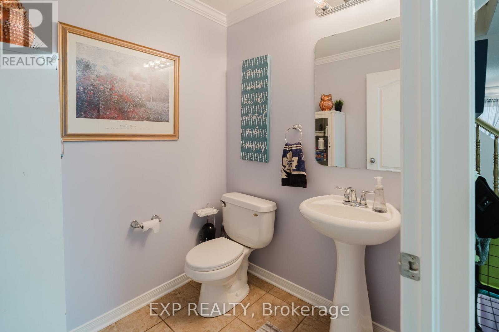 939 PAYER STREET - 6