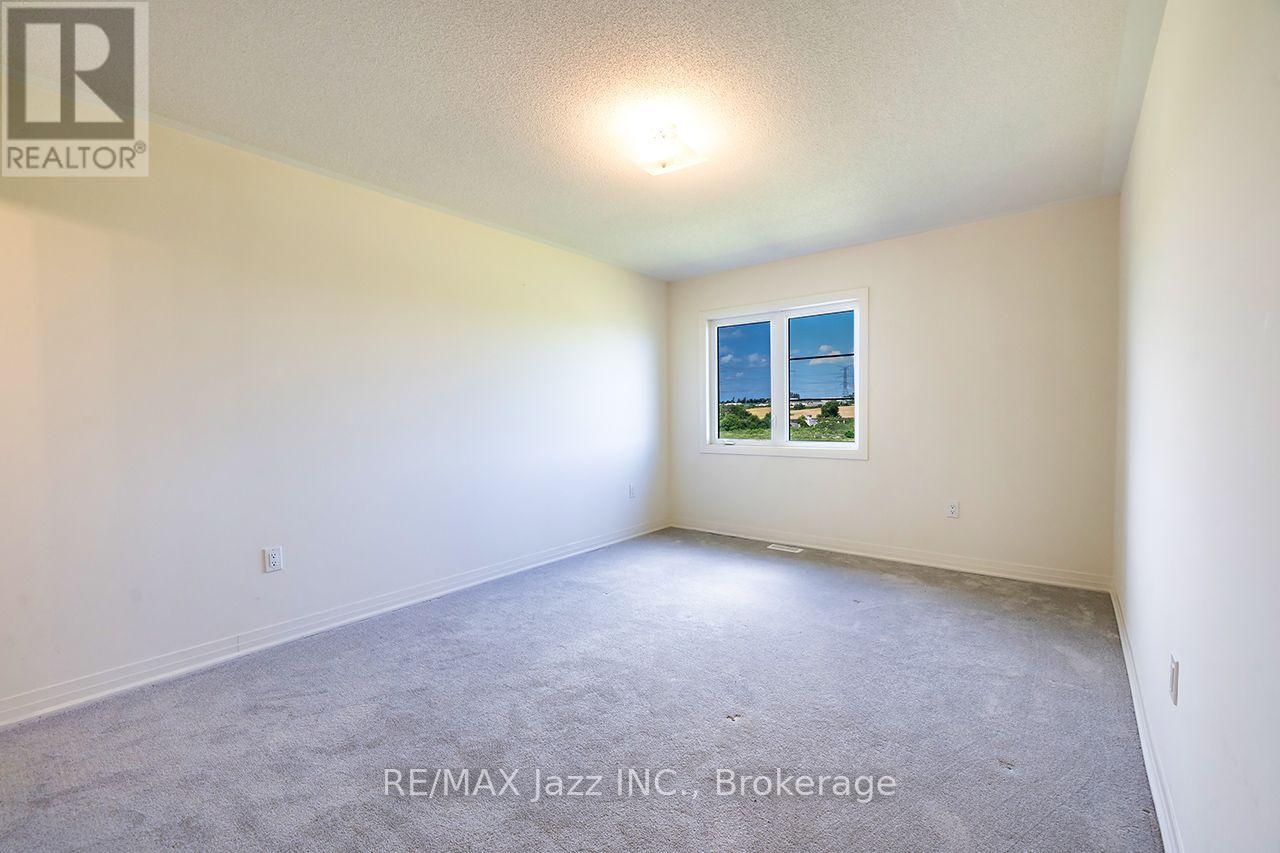 11 YACHT DRIVE - Image 33