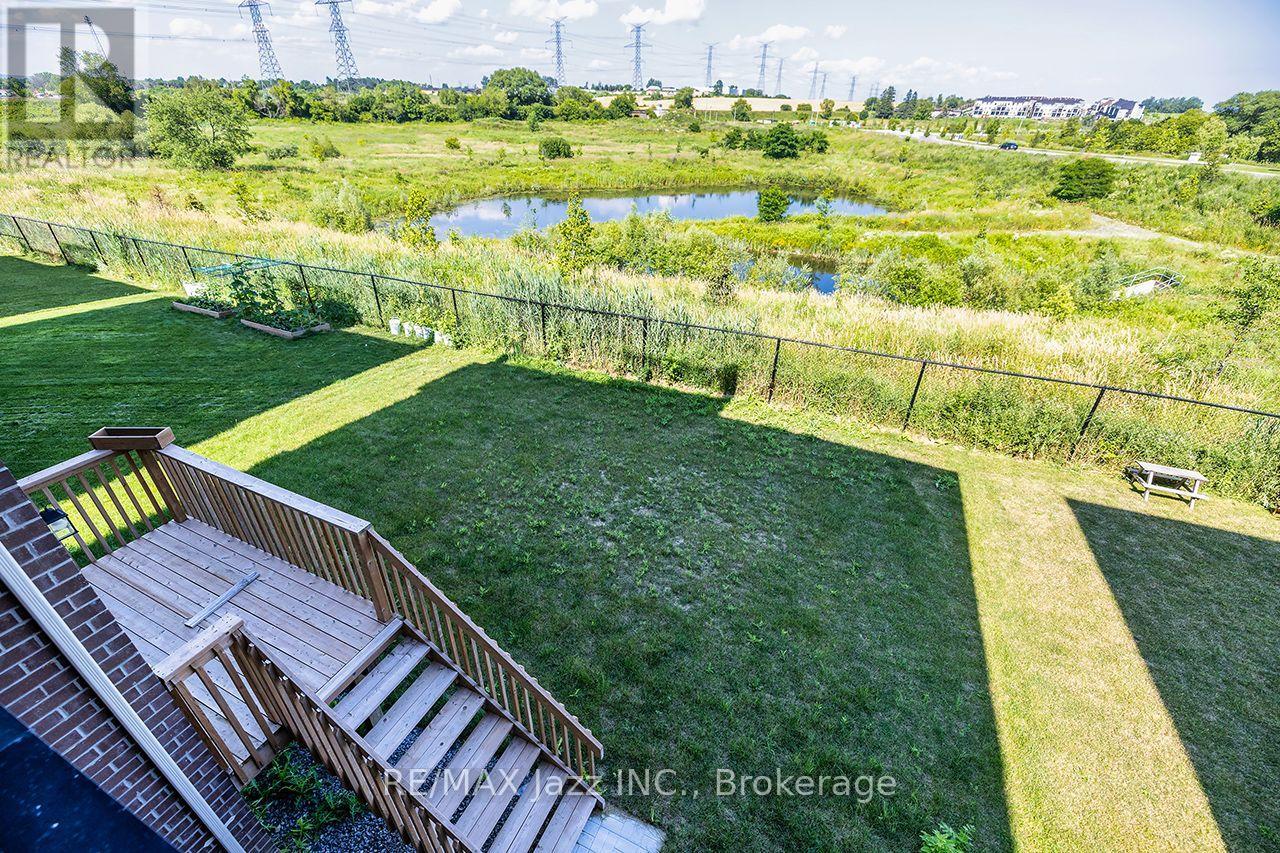 11 YACHT DRIVE - Image 8