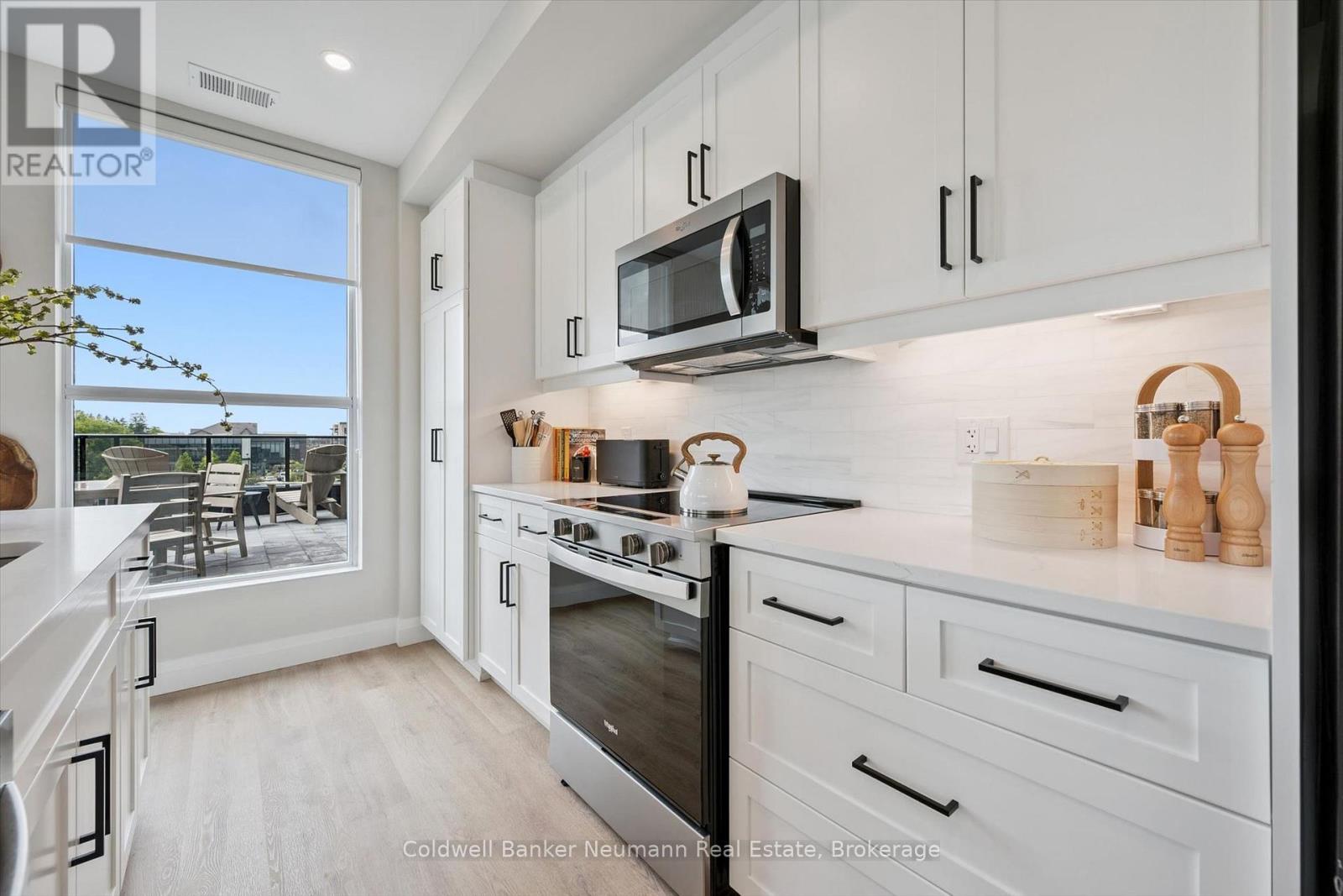 #319 1882 GORDON STREET - Image 13