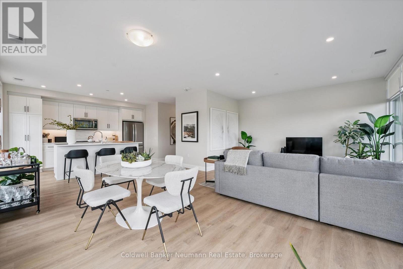 #319 1882 GORDON STREET - Image 18