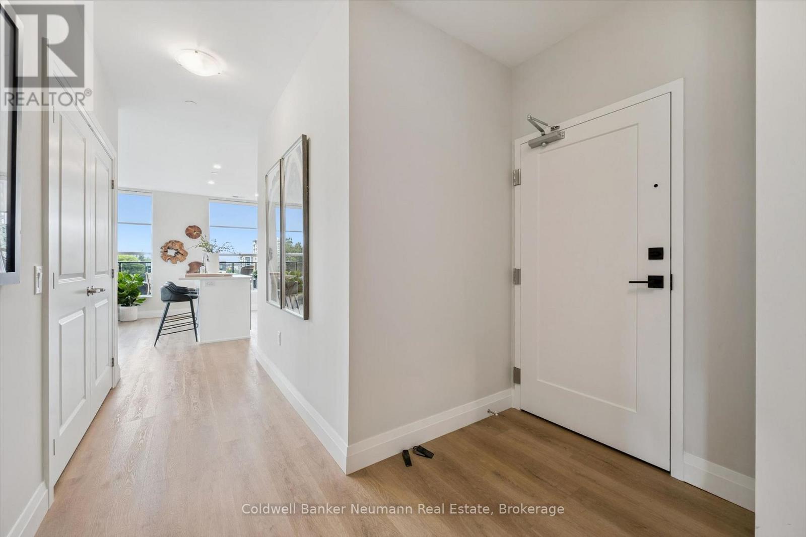 #319 1882 GORDON STREET - Image 3