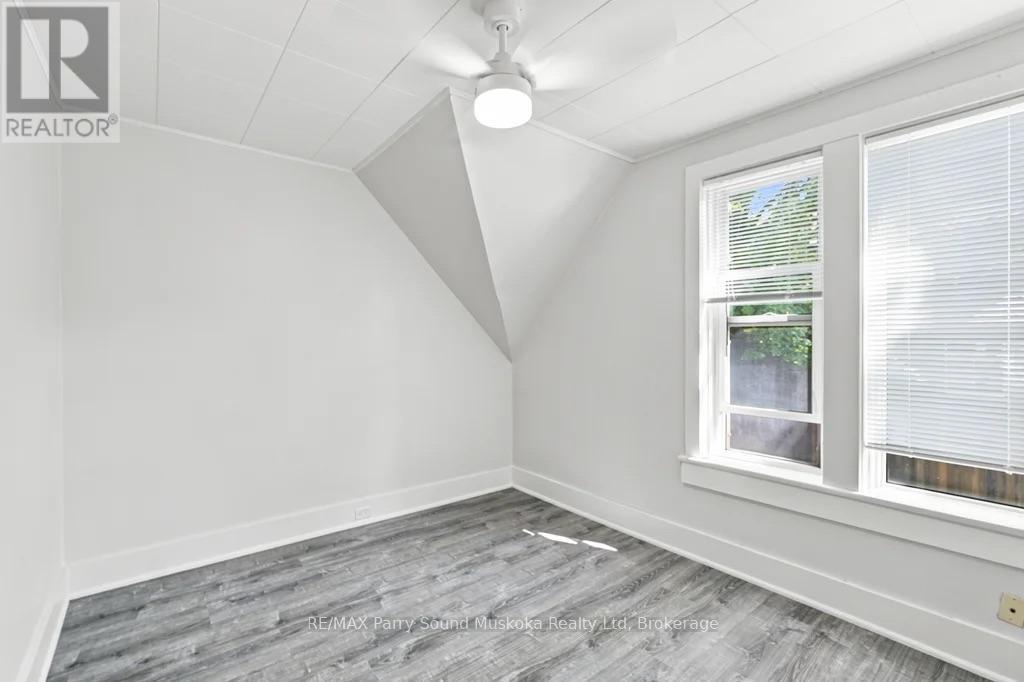 18 WILLIAM STREET - Image 25