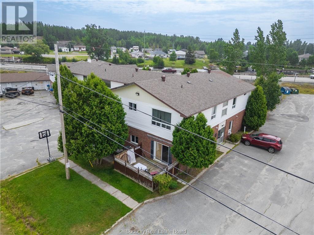 29 Laren Street - 3