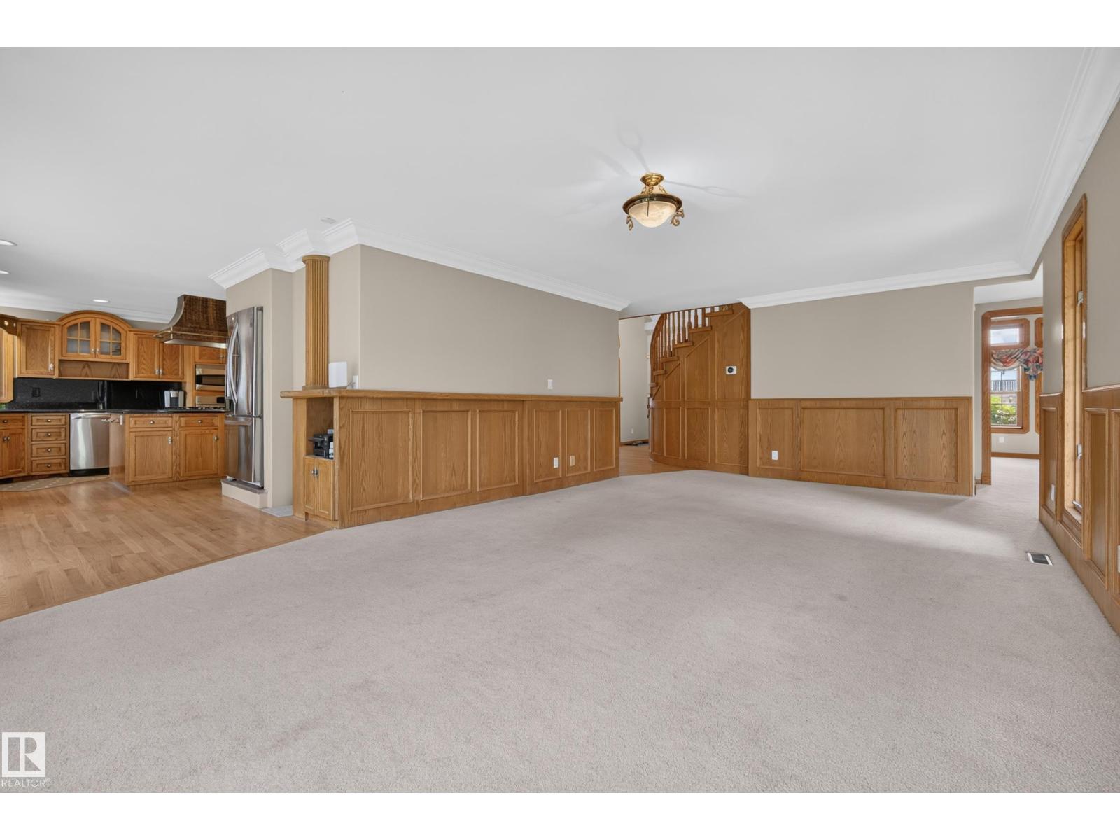 6203 143 ST NW - 17