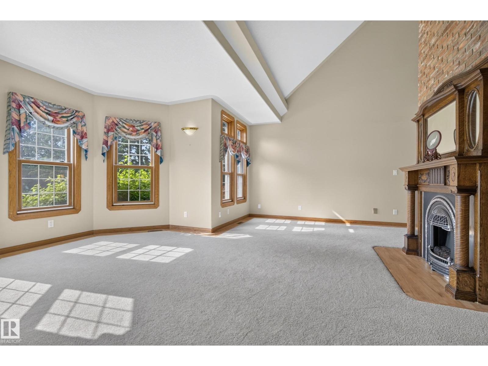 6203 143 ST NW - 8