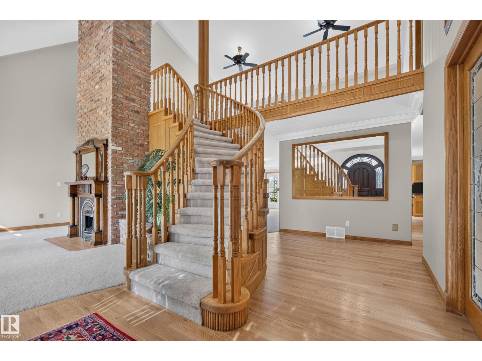 6203 143 ST NW - 5