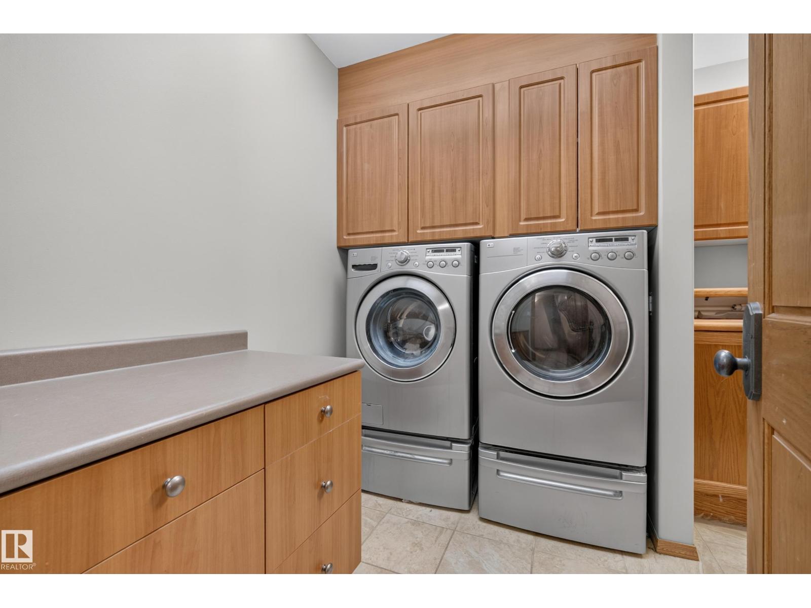6203 143 ST NW - 19