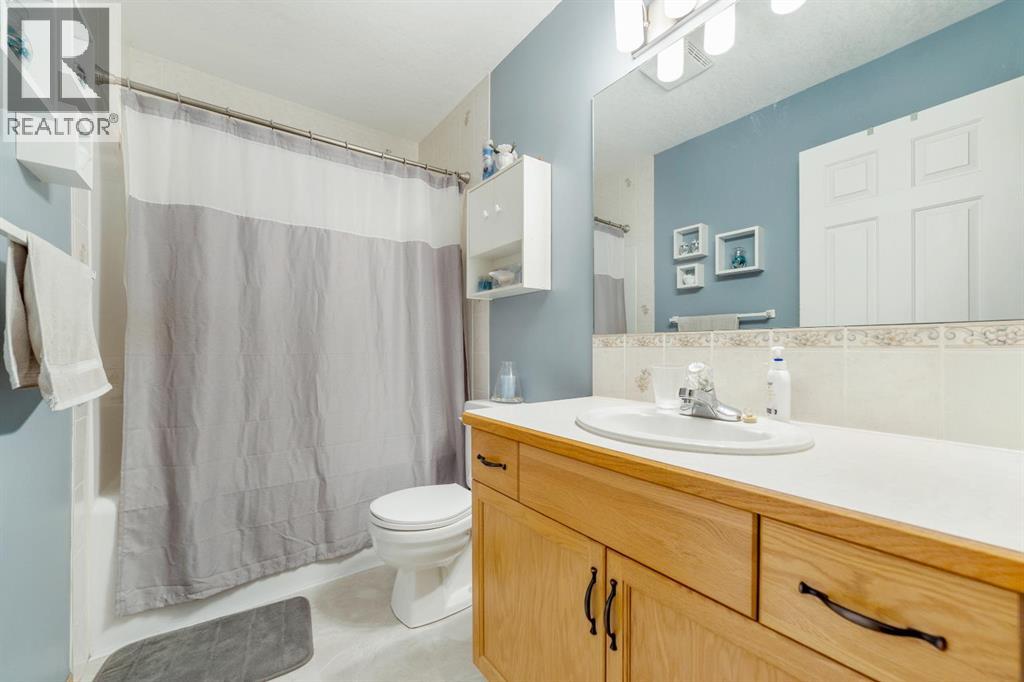 781 Red Crow Boulevard W - 13