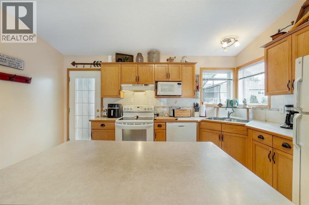 781 Red Crow Boulevard W - 10