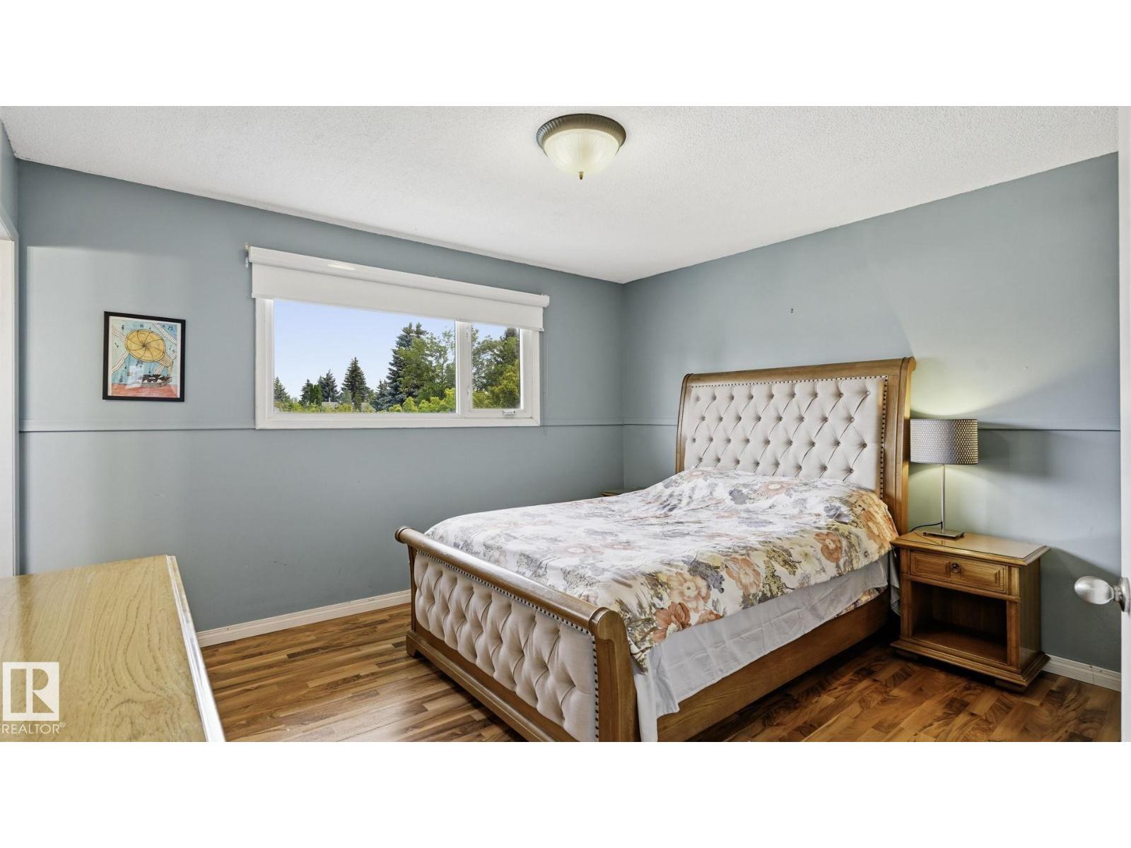 11736 35A AV NW - 22
