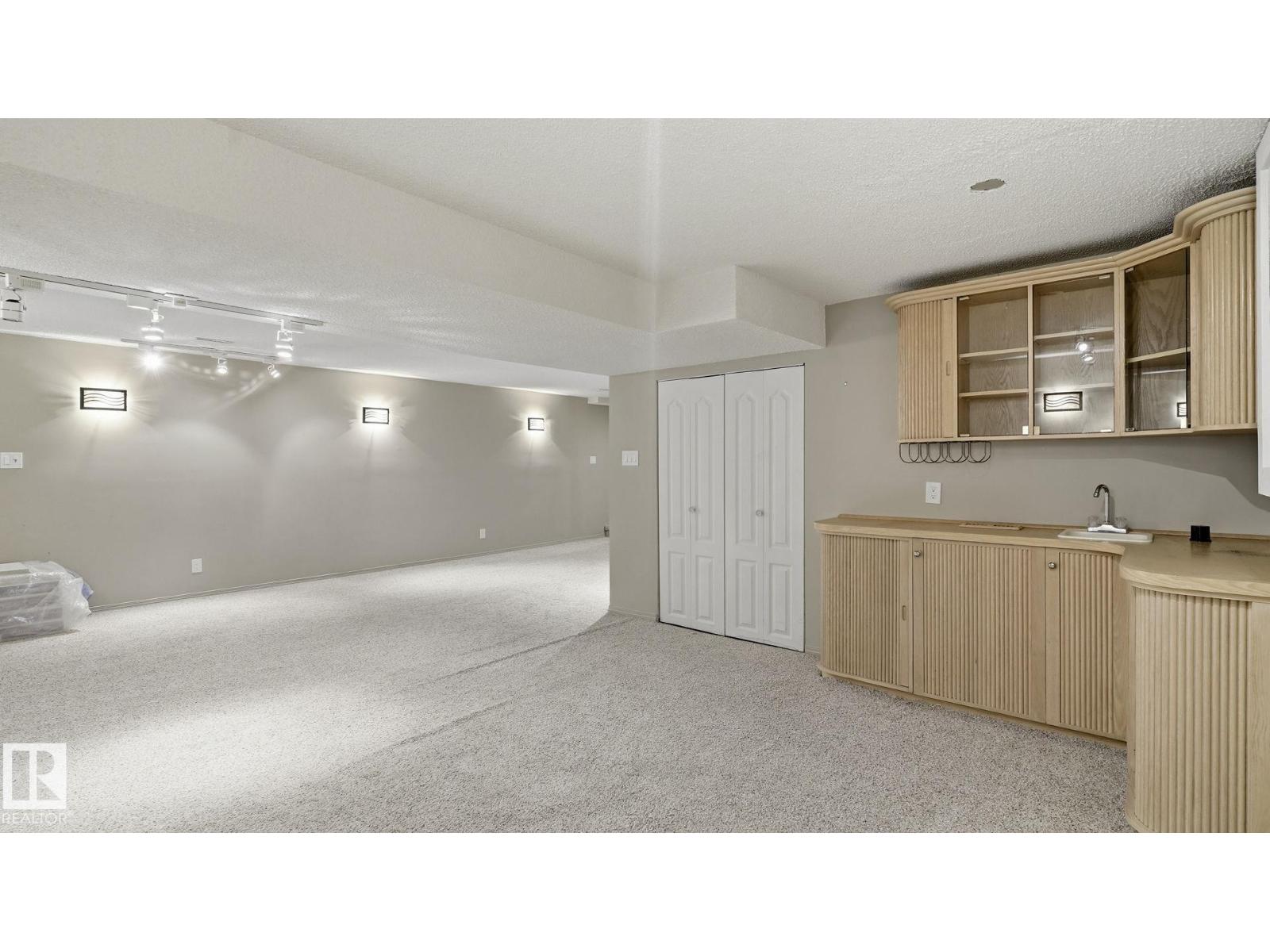 11736 35A AV NW - 34