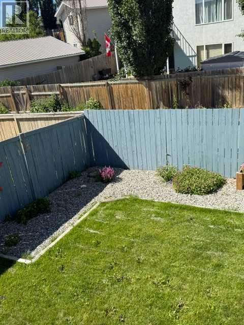 781 Red Crow Boulevard W - 34