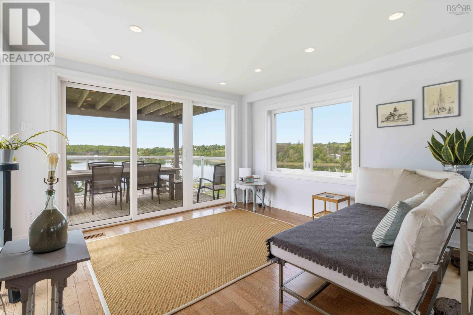1580 Second Peninsula Road - 16