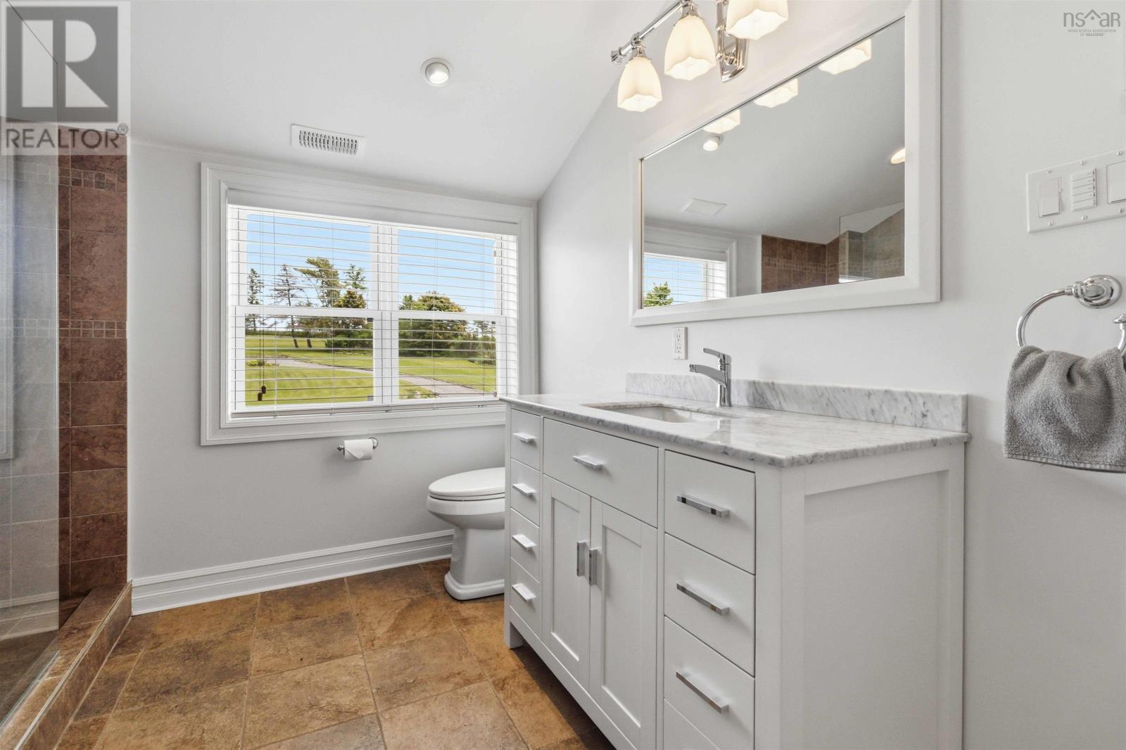 1580 Second Peninsula Road - 25