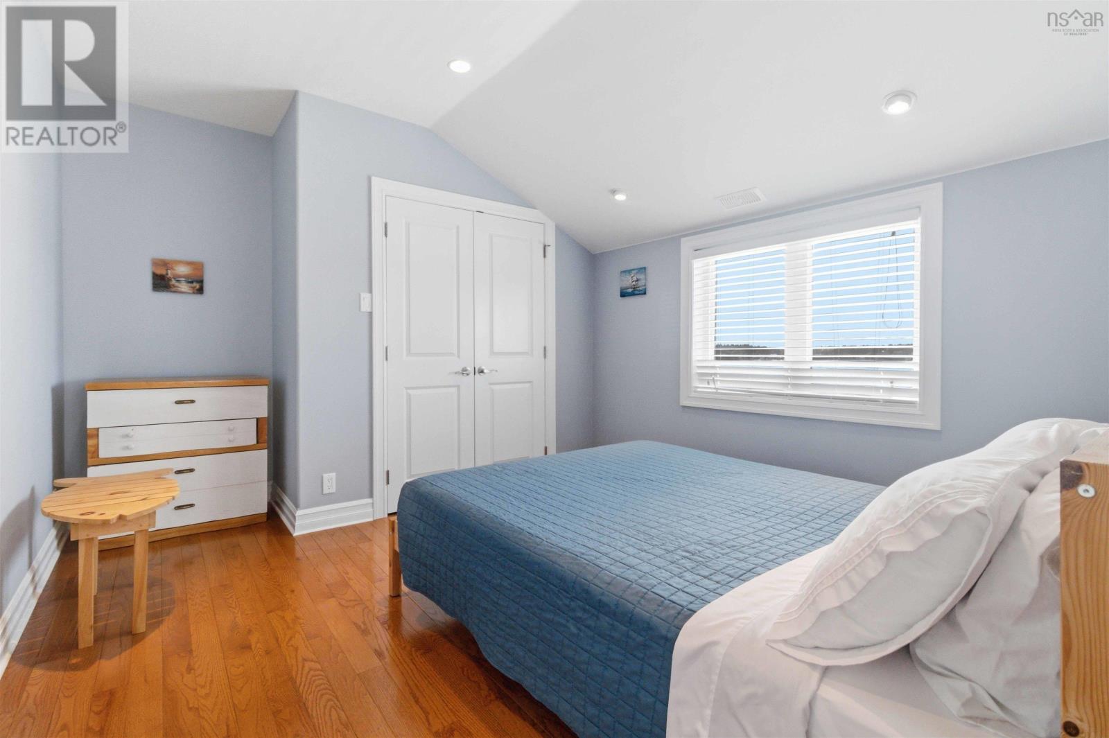 1580 Second Peninsula Road - 27