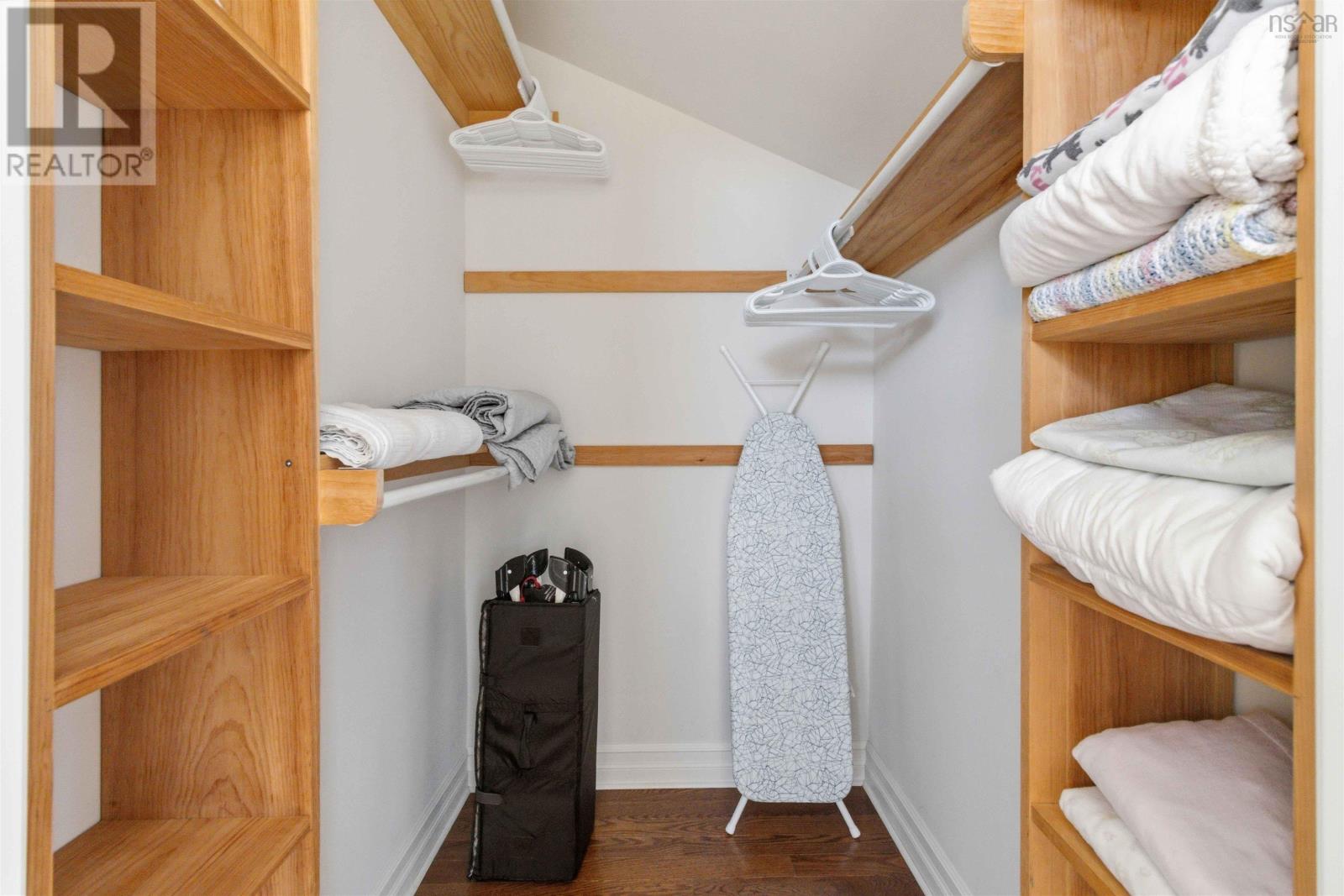 1580 Second Peninsula Road - 32