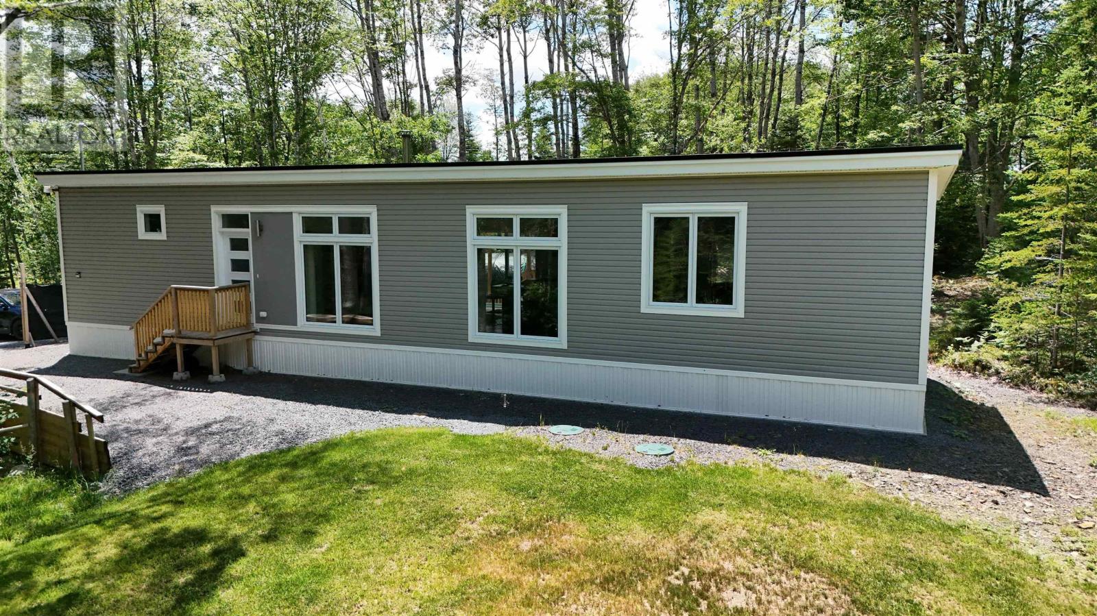 7 Ernest Marion Drive - 28