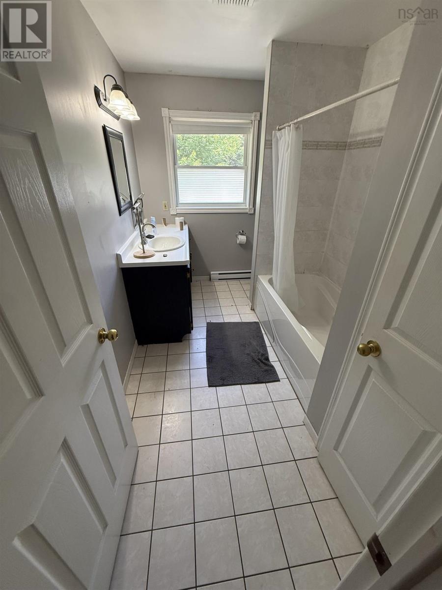 115 Dawson Heights - 12