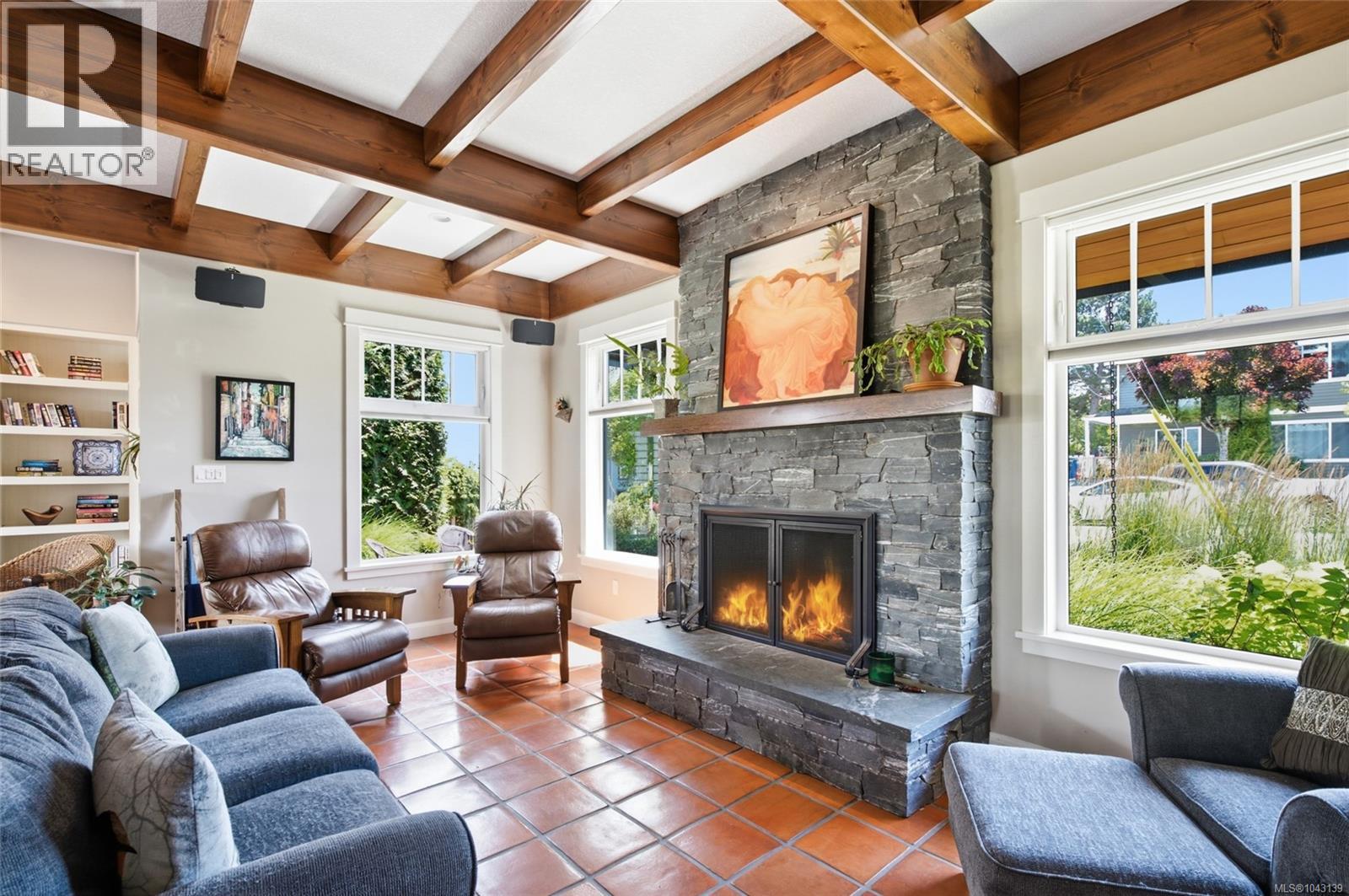 722 Campbell St - 16