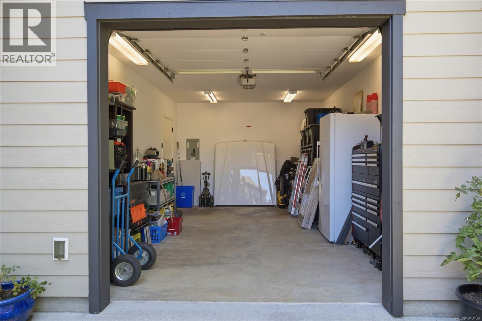 722 Campbell St - 56