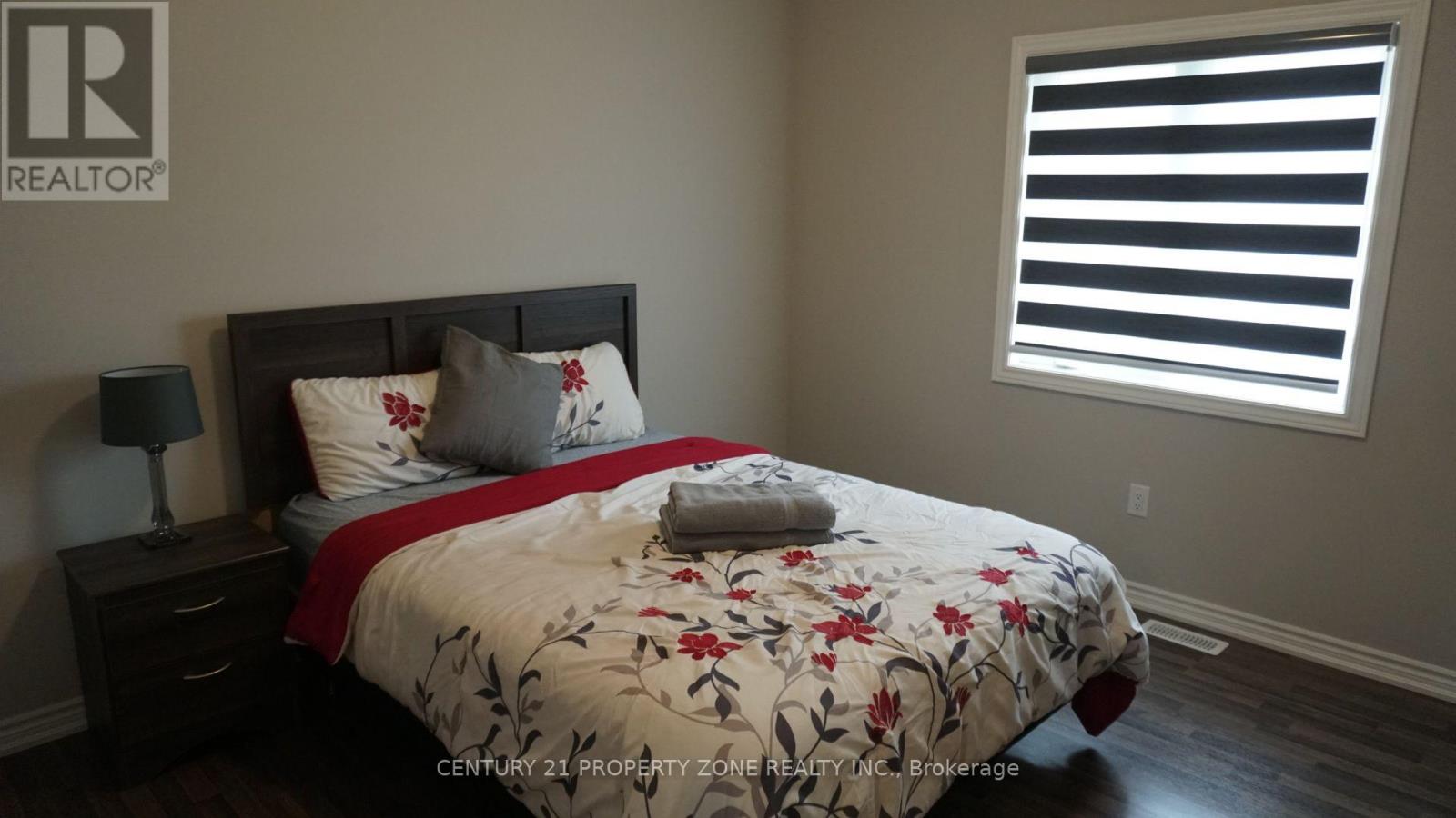 227 MOWAT STREET N - 16