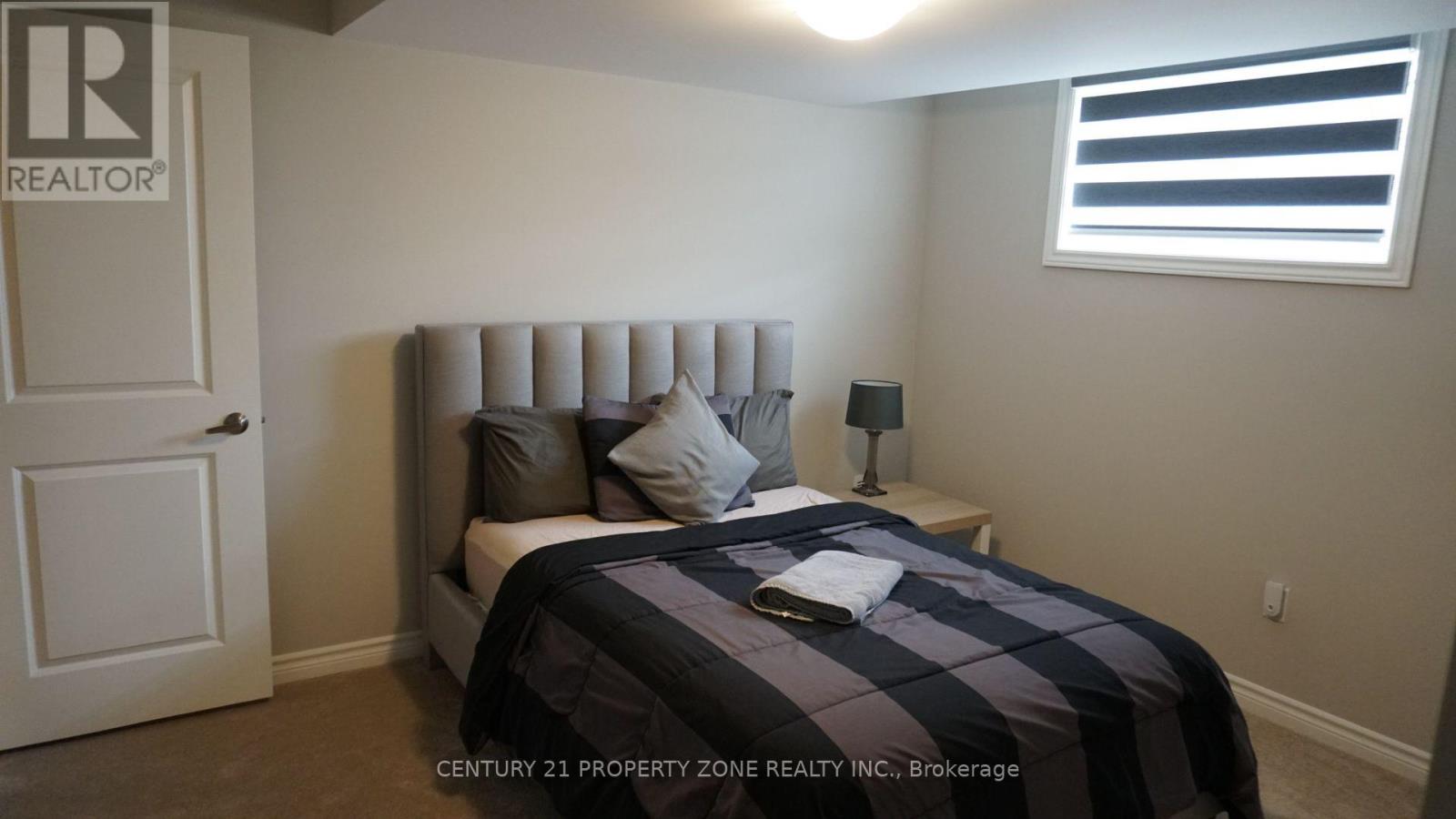 227 MOWAT STREET N - 6