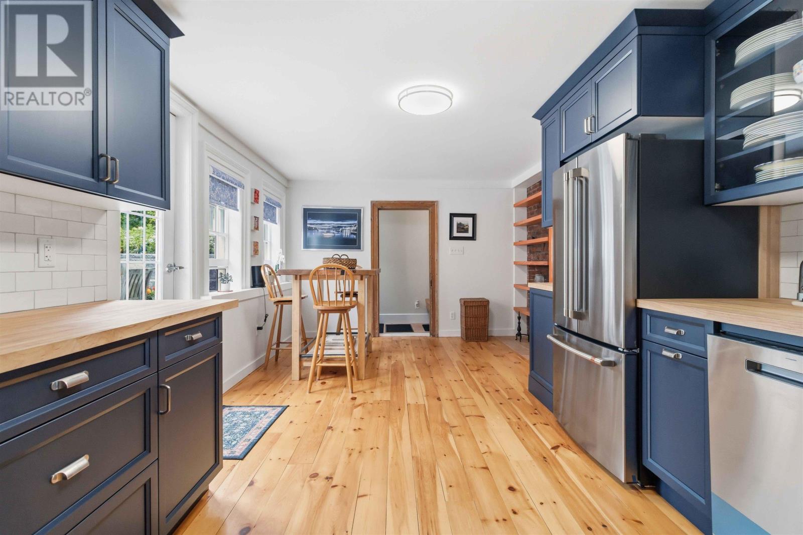 137 Pelham Street - 15
