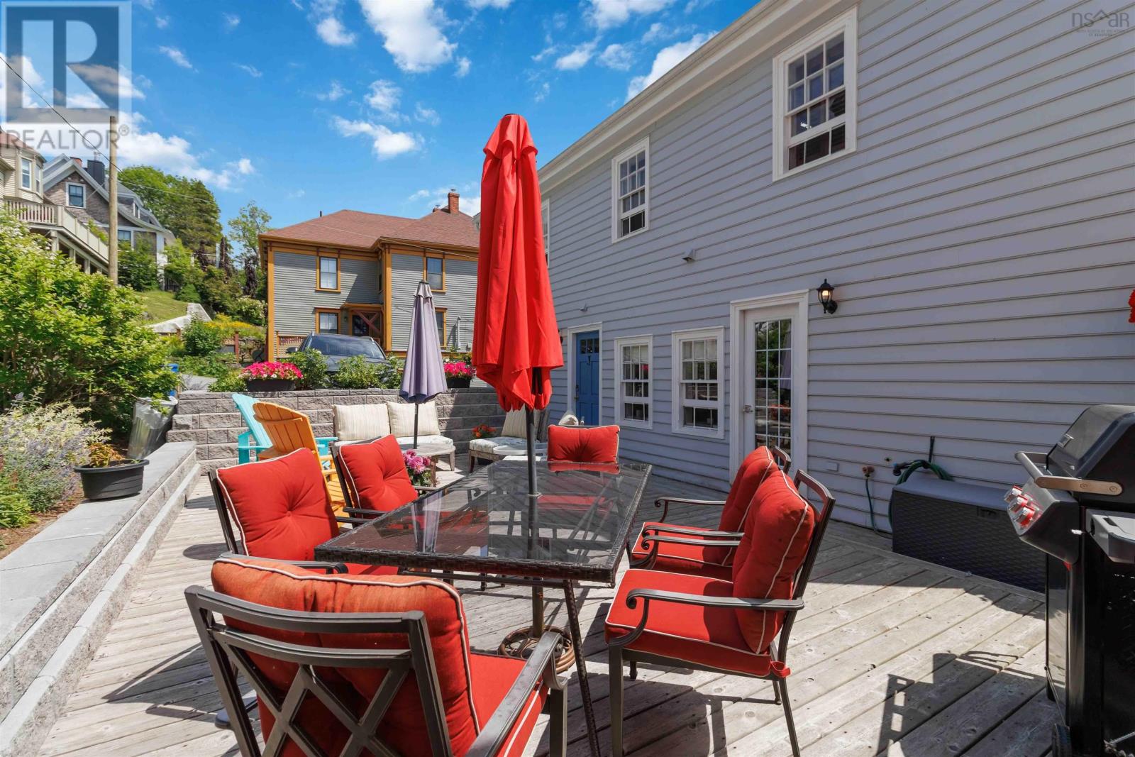 137 Pelham Street - 30