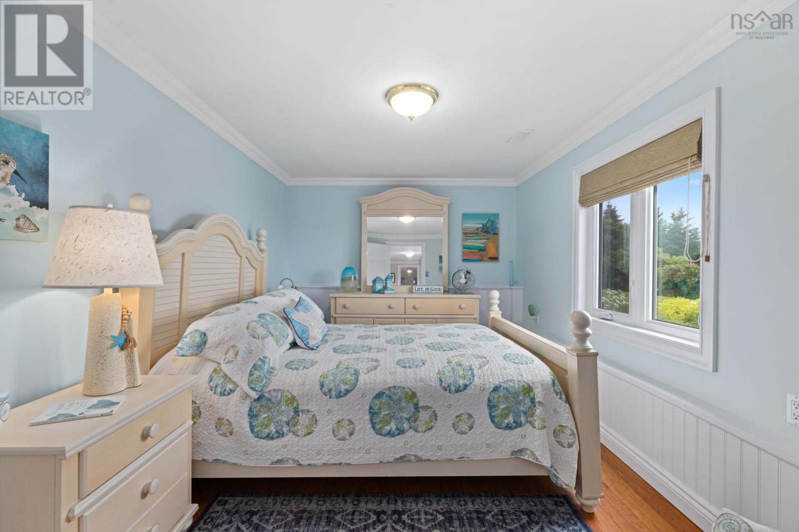 9 Leeward Lane - 47