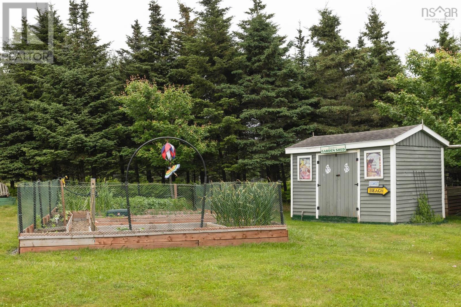 9 Leeward Lane - 18